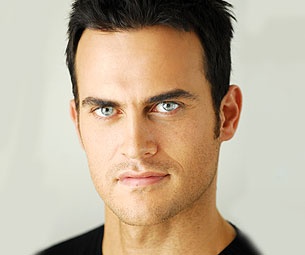 Cheyenne Jackson to Lead Vocal Adrenaline on Glee