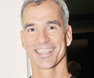 Catch Me If You Can Books Neil Simon Theatre; Jerry Mitchell Spills Details