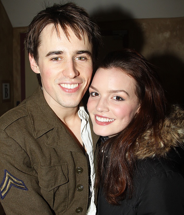Spider-Man Stars Reeve Carney & Jennifer Damiano ‘Really Excited’ After First Broadway Performance