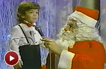 Broadway Holiday Flashback! Long Before Jersey Boys, Three-Year-Old Jarrod Spector Sings 'Frosty the Snowman'