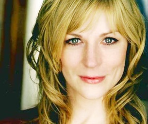 Mamma Mia's Lisa Brescia on the Backstage 'Scare of a Lifetime'