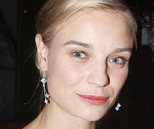 Hannah Yelland of Brief Encounter Wants to Put It in Writing in 2011