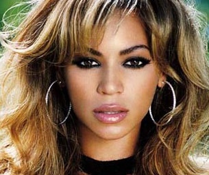 Beyonce in Talks to Film A Star is Born Remake With Clint Eastwood