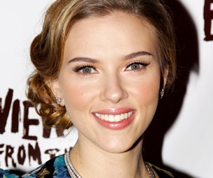 Scarlett Johansson 'Exhilarated' for Broadway Return in Cat on a Hot Tin Roof