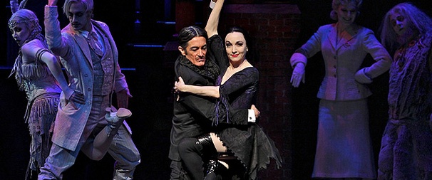 First Look! Snappy New Stars Roger Rees, Heidi Blickenstaff and More Join The Addams Family