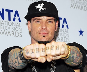 Vanilla Ice to Play Captain Hook in U.K. Peter Pan Pantomime