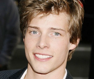 Weeds Star Hunter Parrish Will Return to Broadway as Jesus in Godspell
