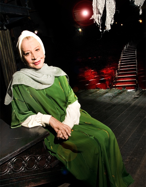 Opera Legend-Turned-Follies Star Rosalind Elias on Her New Romance with Theater and 42-Year Honeymoon