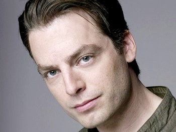 Weeds Star Justin Kirk to Join the Family in Other Desert Cities