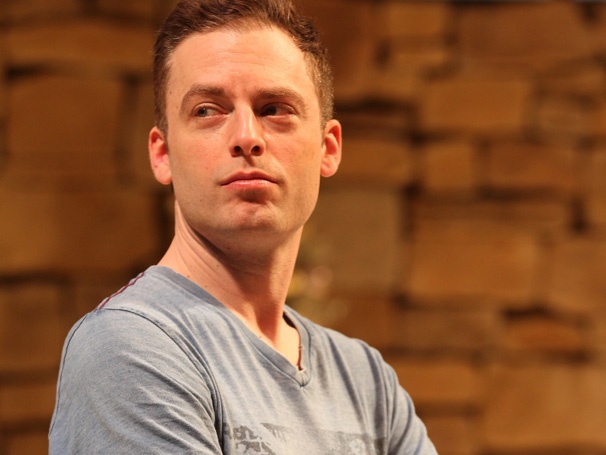 Justin Kirk on Weeds Cliffhangers and Learning to Roll a Joint in Other Desert Cities