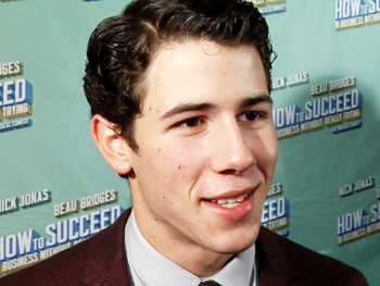 Watch Nick Jonas and Michael Urie’s First Bow in How to Succeed