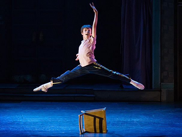Kylend Hetherington Explains Why Message of Billy Elliot Is Important to Tell
