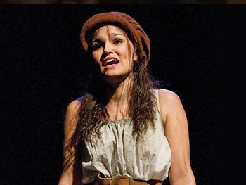Samantha Barks, Not Taylor Swift, to Play Eponine in Les Miserables Movie Musical