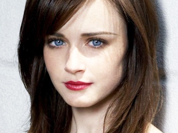 Alexis Bledel Joins Cast of Manhattan Theatre Club’s Regrets