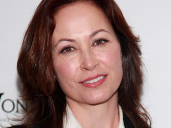 Linda Eder to Sing at Voices United Choral Festival, Benefitting the Actors' Chapel