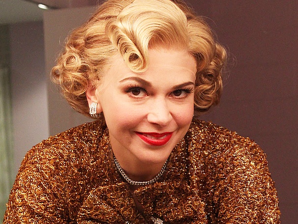 Exclusive Photos! Sutton Foster Takes Her Final Bow in Anything Goes