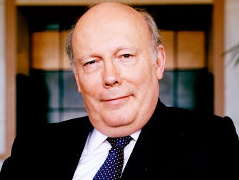 Downtown Abbey Creator Julian Fellowes to Examine the Lives of 19th Century New York Millionaires in NBC Series