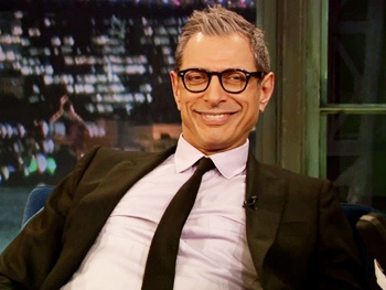 See Seminar Star Jeff Goldblum Show off His Trapeze Skills on Jimmy Fallon