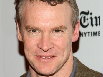 Kenneth Lonergan’s Medieval Play Begins Performances Off-Broadway