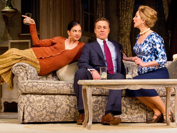 Ménage à Six! Don’t Dress For Dinner Opens on Broadway