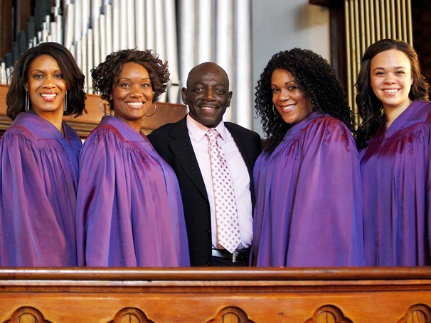 Get a First Look at Tony Winner Hinton Battle and the Cast of Sistas on Smash