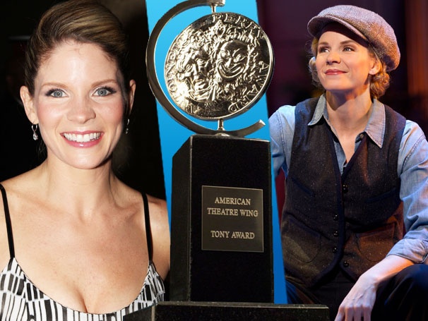Nice Work Star Kelli O'Hara is Surprised With 150 Facebook Messages on Nomination Day