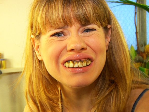 God Save Her! Celia Keenan-Bolger Shows Off Her Sock Monkey, Fake Teeth & Pet Rock Backstage at Peter and the Starcatcher