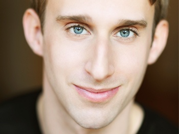 Old Jews Telling Jokes Funnyman Bill Army on Being Neither Old, Nor a Jew