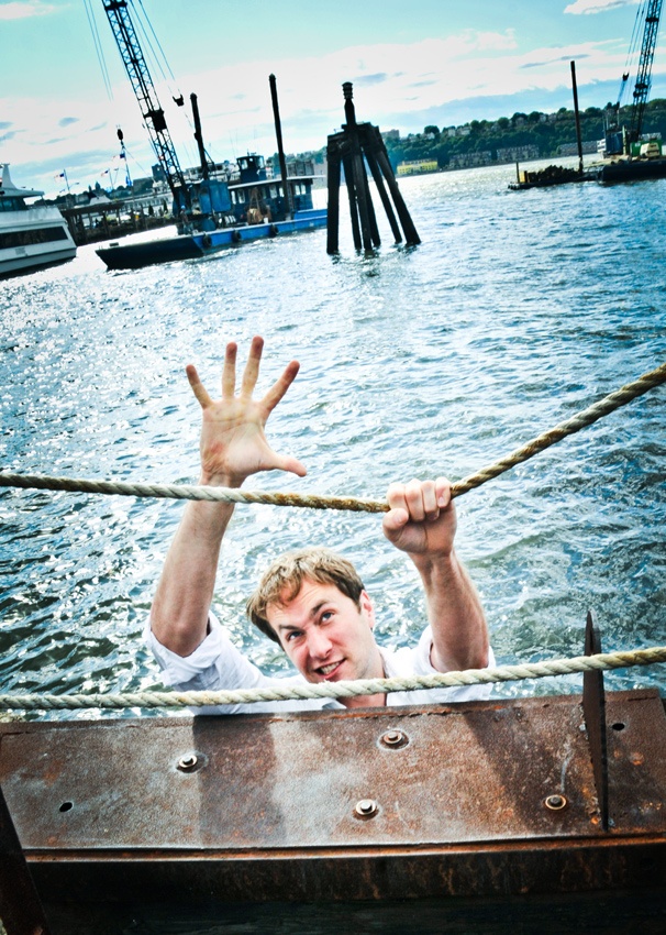 Oliver Chris on Hating Earnest Actors, Loving Judi Dench & How One Man, Two Guvnors Saved Him
