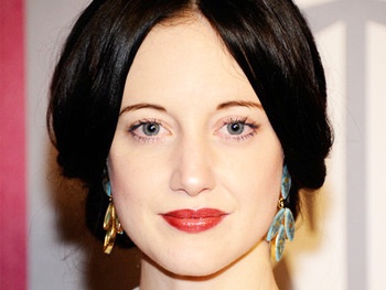 Andrea Riseborough in Talks For August: Osage County Film, Starring Meryl Streep & Julia Roberts