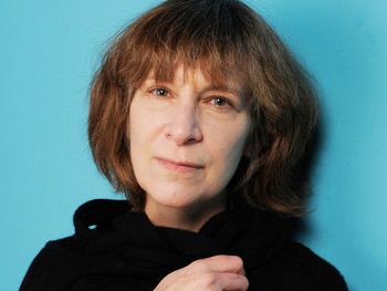 The Two-Character Play Cancels Previews Due to Injury to Amanda Plummer; Opening Night Set for June 19