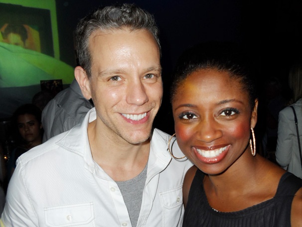 Adam Pascal & Montego Glover Show Big Love on Their Last Day in Memphis!