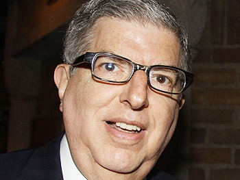 Marvin Hamlisch, Oscar and Tony-Winning Composer of A Chorus Line, Dies at Age 68