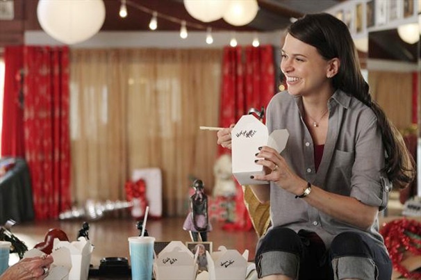 Barre Hopping: Sutton Foster Causes a Nutcracker Disaster on the Season Finale of Bunheads