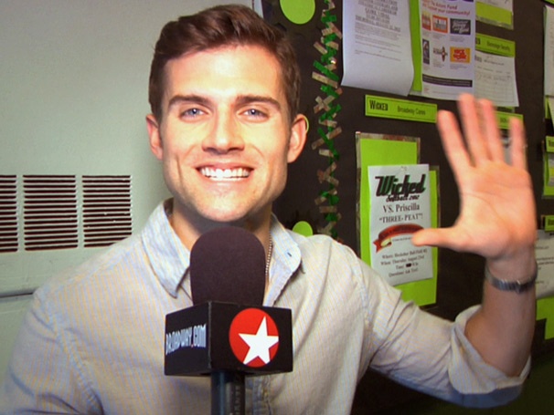 Murals, Makeup and Magic! Kyle Dean Massey Brings Fans Backstage at Wicked