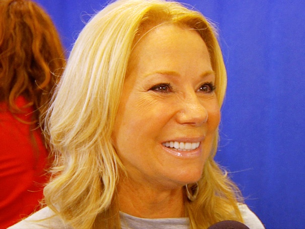 Watch Kathie Lee Gifford, Carolee Carmello & More Deliver the Dirt on New Musical Scandalous 