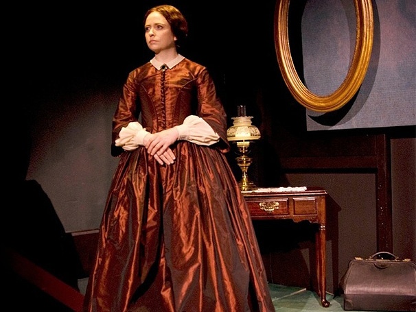 Off-Broadway Solo Show Bronte Sets Closing Date Due to Star's Pregnancy