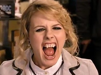 The Performers' Alicia Silverstone Shows Off Her Fangs in New Comedy Vamps, Co-starring The Heiress' Dan Stevens