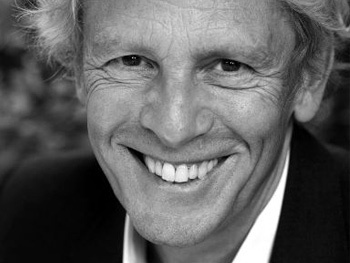 Paul Nicholas Joins Betty Buckley in West End Premiere of Dear World