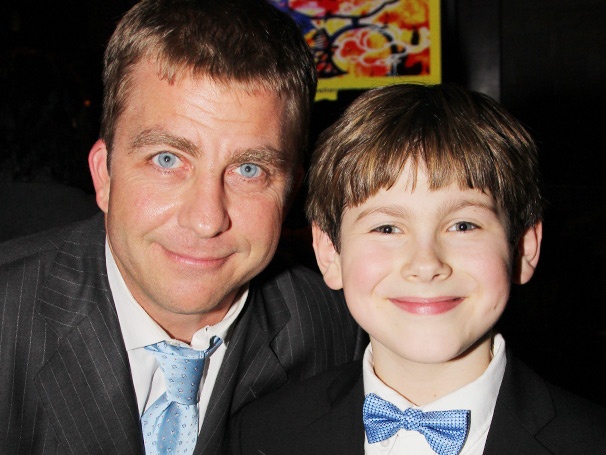 Season’s Greetings! Take a Look Inside the Opening Night Festivities at A Christmas Story, The Musical
