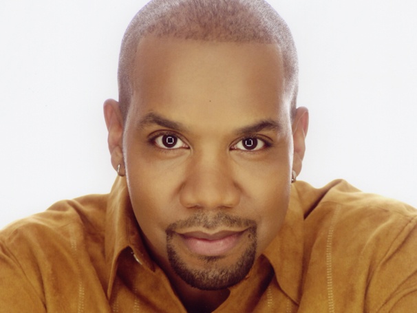 Darius de Haas Moves Like Jagger! The Singer On Dream Duets, His Family Musical Legacy and Taking the Stage at 54 Below