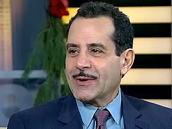 Golden Boy's Tony Shalhoub Reveals the Inspiration for His Heavy Italian Stage Accent on Good Day New York