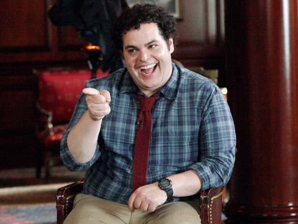 What's Up, Josh Gad? The 1600 Penn Star on Hanging Out With the Obama Daughters and the Genius of Ashton Kutcher