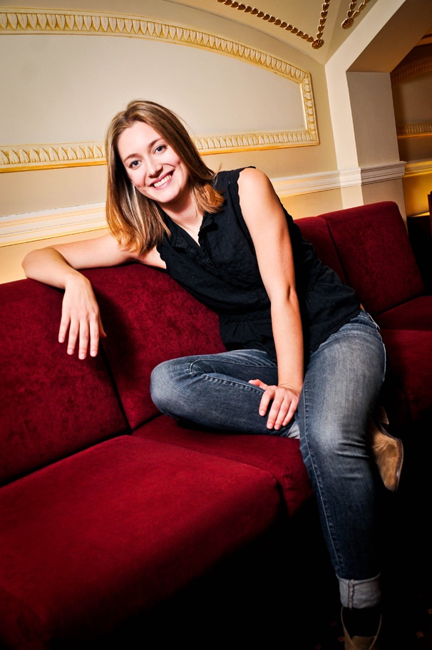 The Other Place's Zoe Perry on the 'Surreal' Joy of Co-Starring on Broadway With Her Mom, Laurie Metcalf