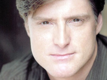 Stonewall Riot Drama Hit the Wall to Play Off-Broadway's Barrow Street Theatre