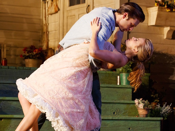 Picnic, Starring Maggie Grace and Sebastian Stan, Opens on Broadway