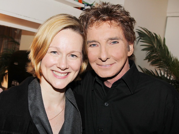 Stage and Screen Sweetheart Laura Linney Strikes a Pose with Barry Manilow on Broadway