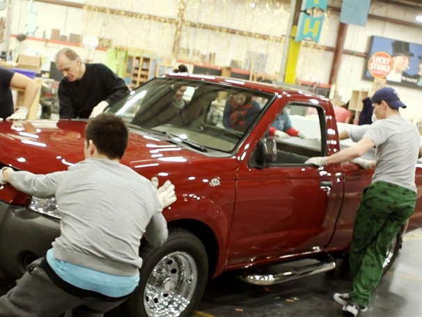 Exclusive Video! Scribe Doug Wright on the ‘Remarkable’ Story Behind Hands on a Hardbody