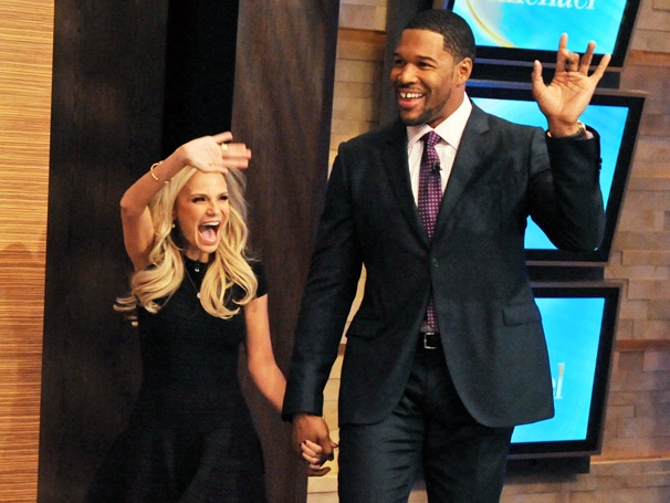 Kristin Chenoweth Chats & Sings as Guest Host of Live With Kelly and Michael