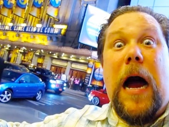 How Does Squigs Do It? Take a Peek at the Process of Broadway.com’s Awesome Sketch Artist